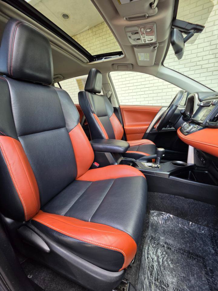 Used 2013 Toyota RAV4 Limited AWD/4WD image 12