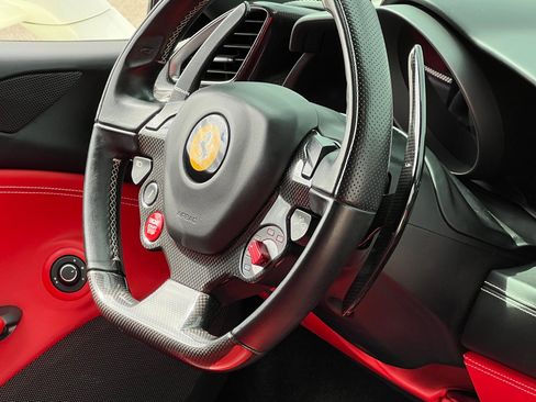 Used 2017 Ferrari 488 GTB image 35