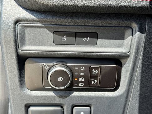 Used 2023 Ford Expedition Max Limited AWD/4WD image 35