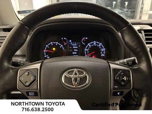 Used 2023 Toyota 4Runner SR5 Premium image 18