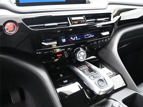 Certified 2023 Acura MDX SH-AWD w/ Technology Package image 6