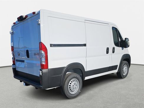 New 2025 RAM ProMaster 1500 w/ Convenience Group image 5