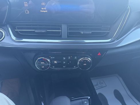 New 2026 Chevrolet Trax ACTIV w/ Sunroof Package image 25