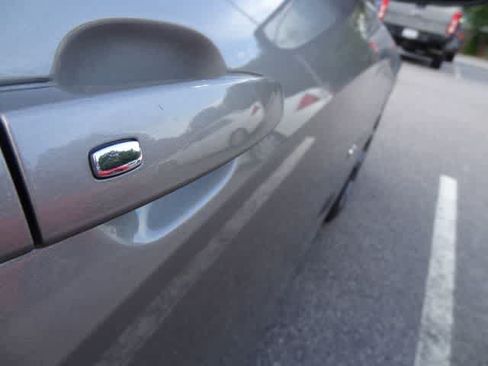 Used 2023 Chevrolet Malibu LT FWD image 16