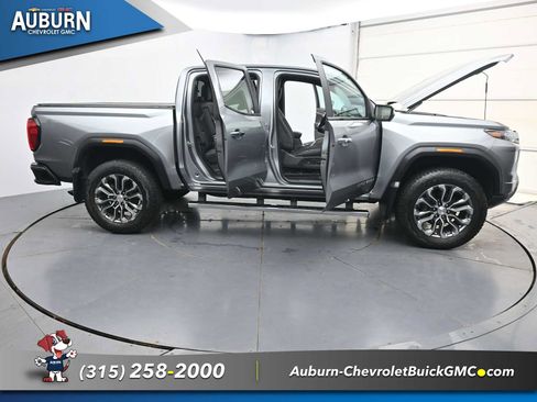 Used 2023 GMC Canyon Denali AWD/4WD image 41