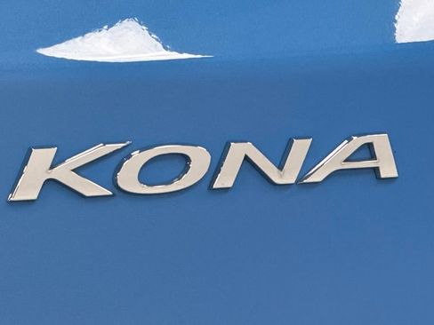 Certified 2021 Hyundai Kona Ultimate w/ Cargo Package image 8