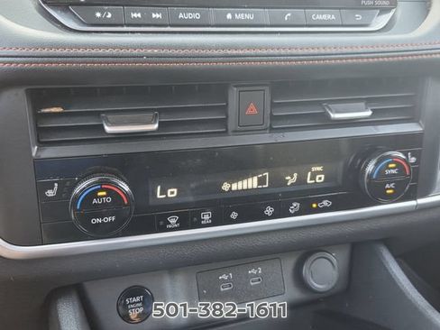 Used 2025 Nissan Rogue SV AWD/4WD image 22