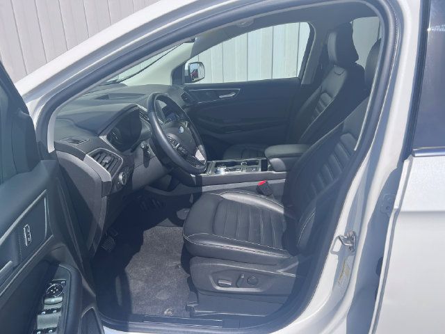 Used 2023 Ford Edge SEL w/ Convenience Package AWD/4WD image 11