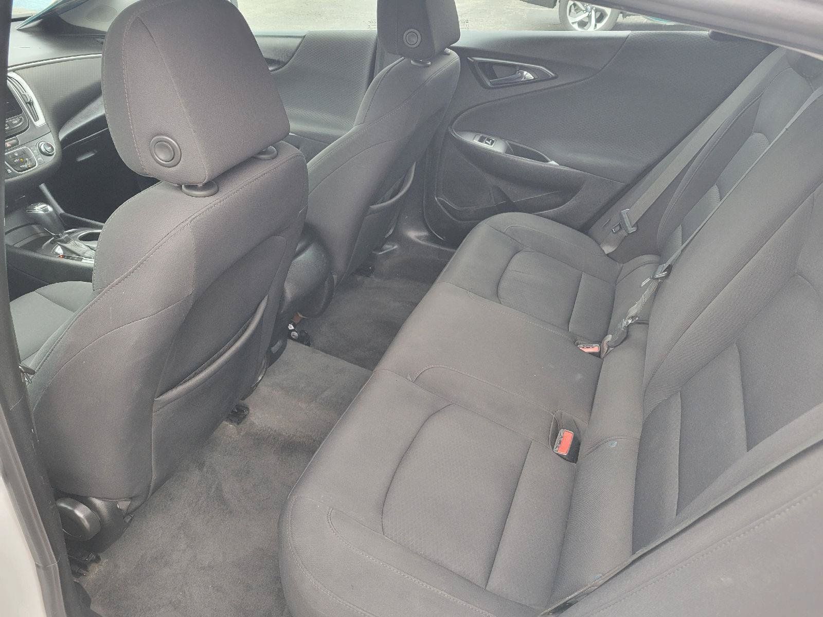 Used 2019 Chevrolet Malibu LS w/ LPO, Convenience Package 2 FWD image 6