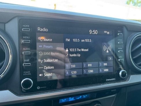 Used 2022 Toyota Tacoma SR5 image 23