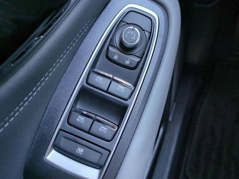 Used 2025 Subaru Outback Limited XT AWD/4WD image 25