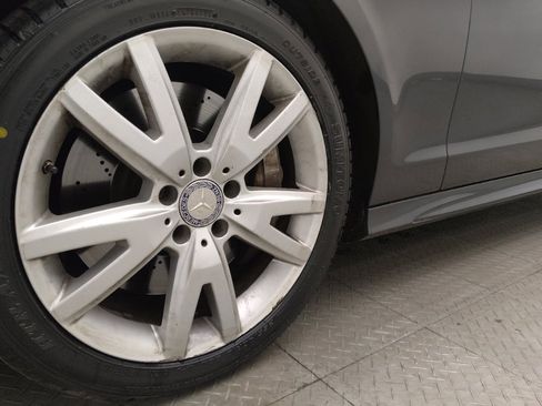 Used 2016 Mercedes-Benz CLS 550 4MATIC image 31