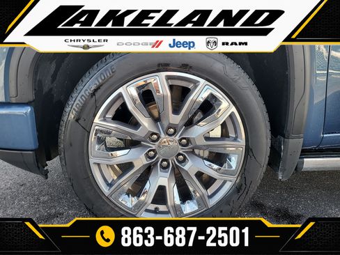 Used 2025 GMC Sierra 1500 Denali AWD/4WD image 10