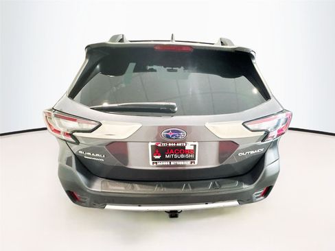 Used 2022 Subaru Outback Limited w/ Popular Package #2 image 4