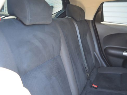 Used 2014 Nissan Juke SV AWD/4WD image 21