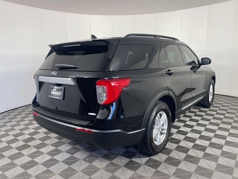Used 2020 Ford Explorer XLT w/ Comfort Package AWD/4WD image 5
