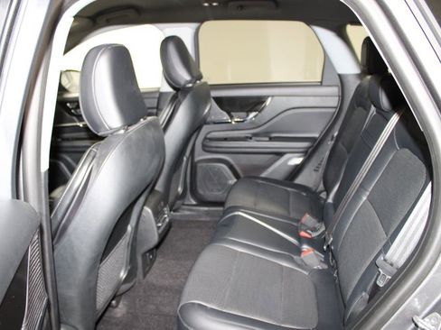 Used 2022 Lincoln Corsair Standard w/ Equipment Group 101A image 25