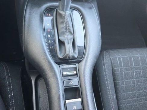 Used 2024 Honda HR-V LX image 18