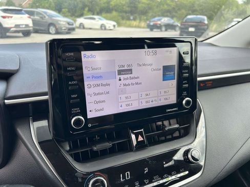 Used 2022 Toyota Corolla LE FWD image 24