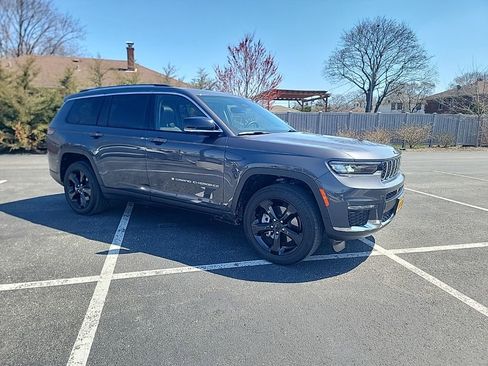Used 2021 Jeep Grand Cherokee L Limited w/ Trailer Tow Group (B) AWD/4WD image 7