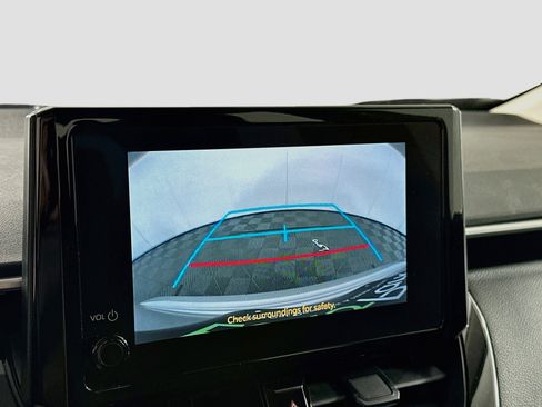 Used 2025 Toyota Corolla LE FWD image 23