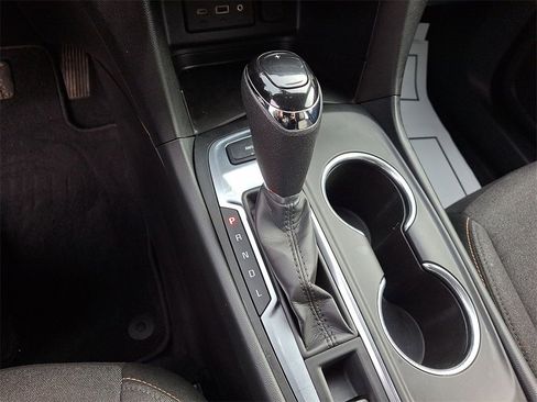 Certified 2021 Chevrolet Equinox LT image 12