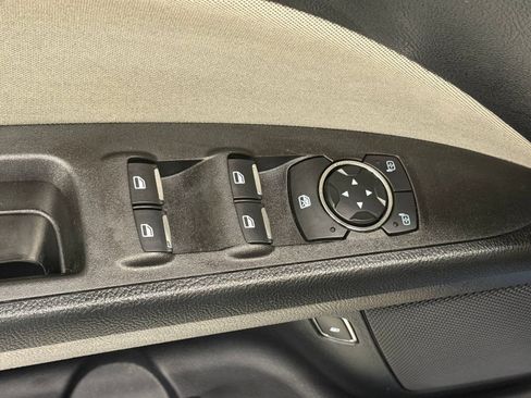 Used 2018 Ford Fusion S FWD image 25