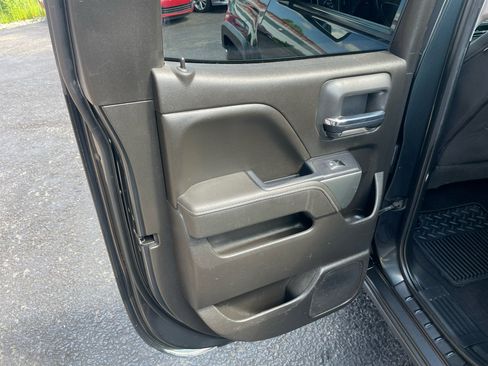 Used 2019 Chevrolet Silverado 1500 LT image 29