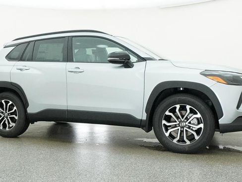 New 2026 Toyota Corolla Cross AWD Hybrid w/ Moonroof Package image 46