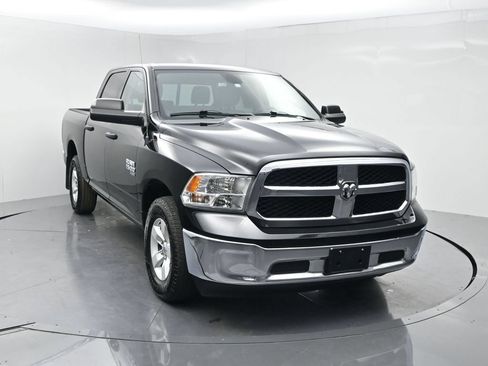 Used 2023 RAM 1500 Classic SLT w/ Trailer & Traction Group AWD/4WD image 2