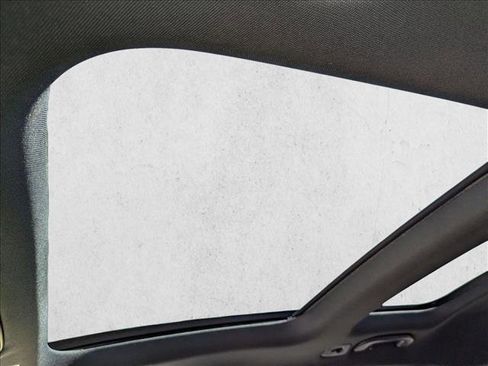 Used 2022 Mercedes-Benz GLC 300 4MATIC image 15