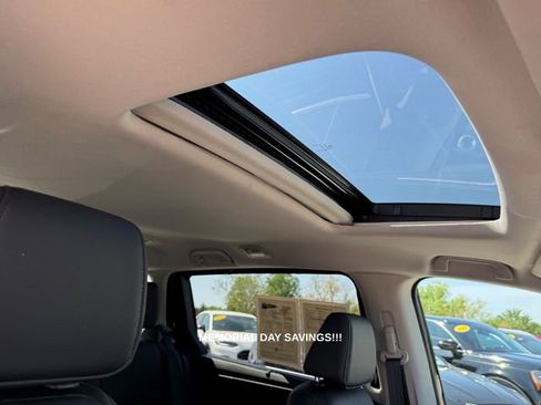 Certified 2025 Honda Odyssey EX-L image 9