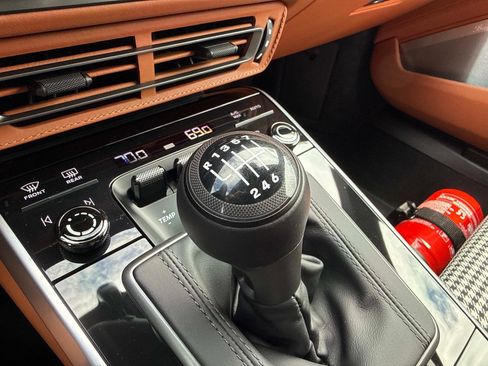 Used 2023 Porsche 911 Sport Classic image 34