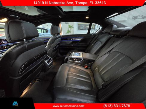Used 2019 BMW 740i w/ Executive Package RWD image 34