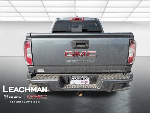 Certified 2022 GMC Canyon Denali image 4