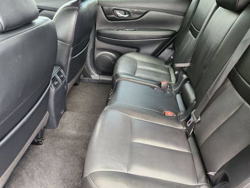 Used 2020 Nissan Rogue SL AWD/4WD image 19