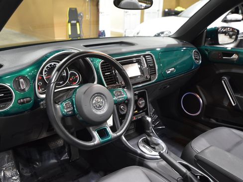 Used 2018 Volkswagen Beetle 2.0T image 22