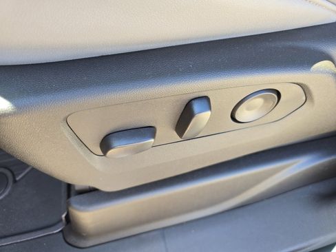 New 2026 GMC Yukon Elevation image 21