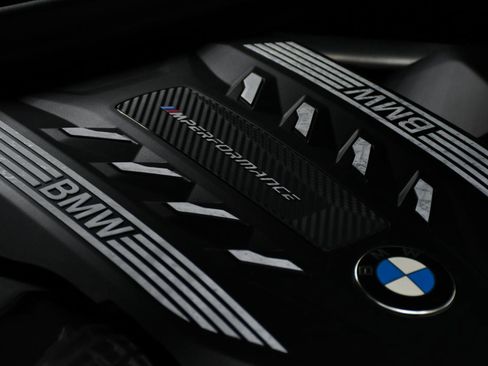 Used 2021 BMW X5 M50i w/ Premium Package AWD/4WD image 16