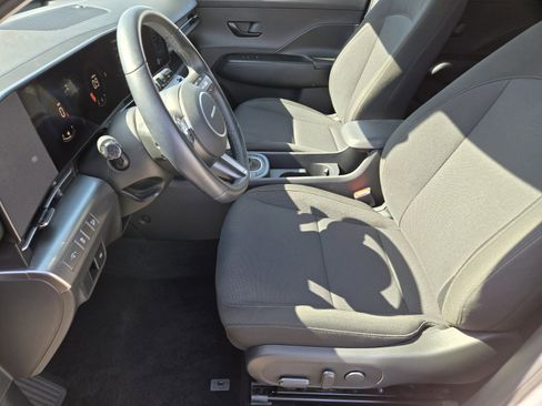Used 2025 Hyundai Kona SEL FWD image 10
