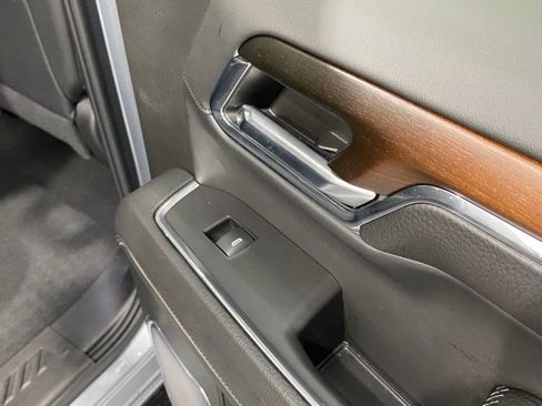 Used 2024 GMC Sierra 1500 Denali image 25