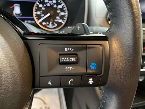 Certified 2023 Nissan Rogue SV w/ SV Premium B Package AWD/4WD image 15