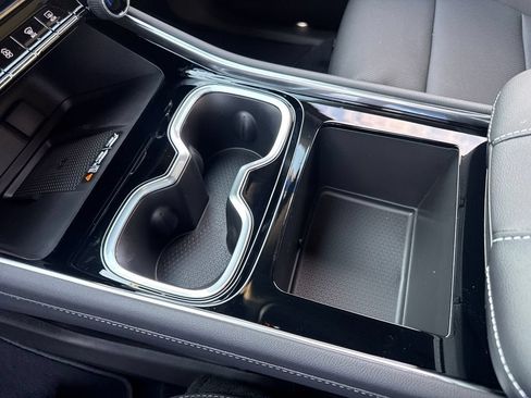 New 2026 Chevrolet Traverse LT FWD image 19