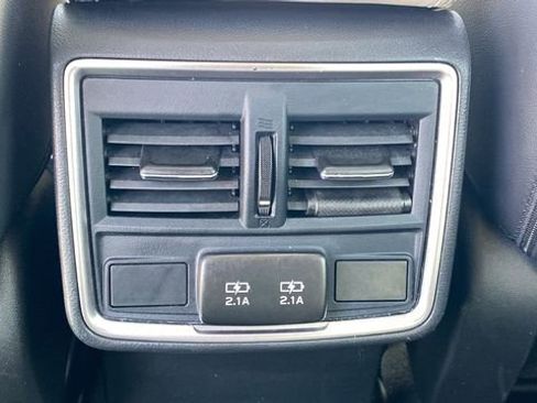 Certified 2023 Subaru Forester Limited AWD/4WD image 16