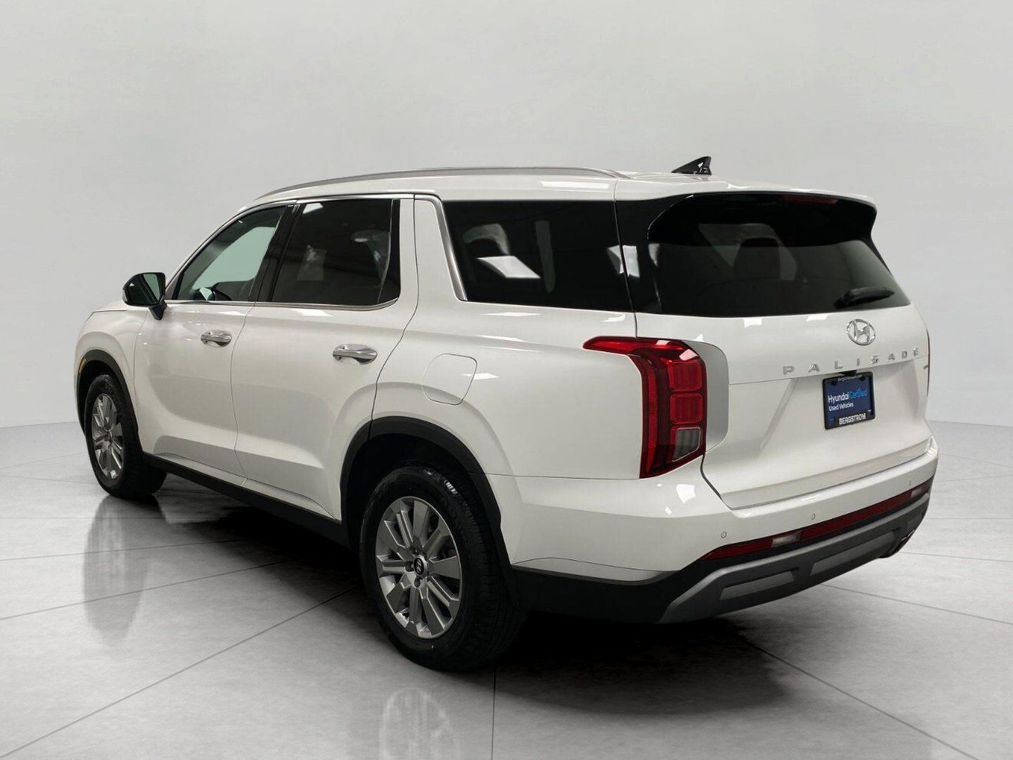 Certified 2024 Hyundai Palisade SEL AWD/4WD image 7
