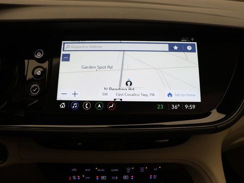 Used 2023 Buick Envision Avenir image 23