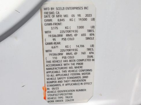 Used 2023 Ford F550 2WD Regular Cab Super Duty image 58