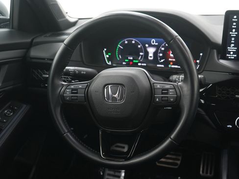 Used 2024 Honda Accord Sport image 15