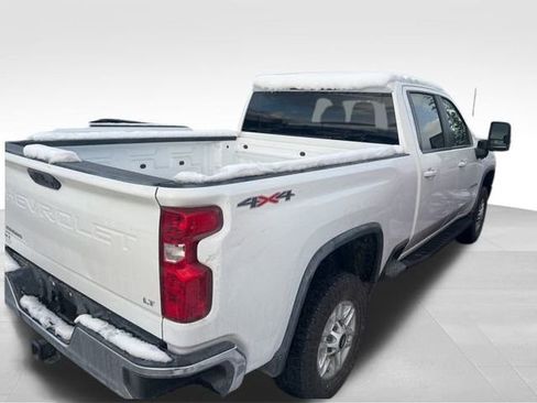 Used 2022 Chevrolet Silverado 2500 LT image 8