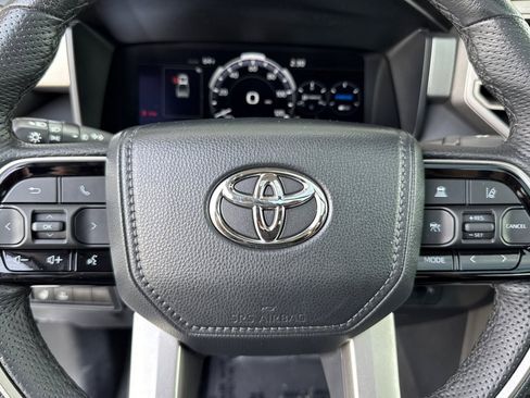 Used 2023 Toyota Tundra Limited image 21